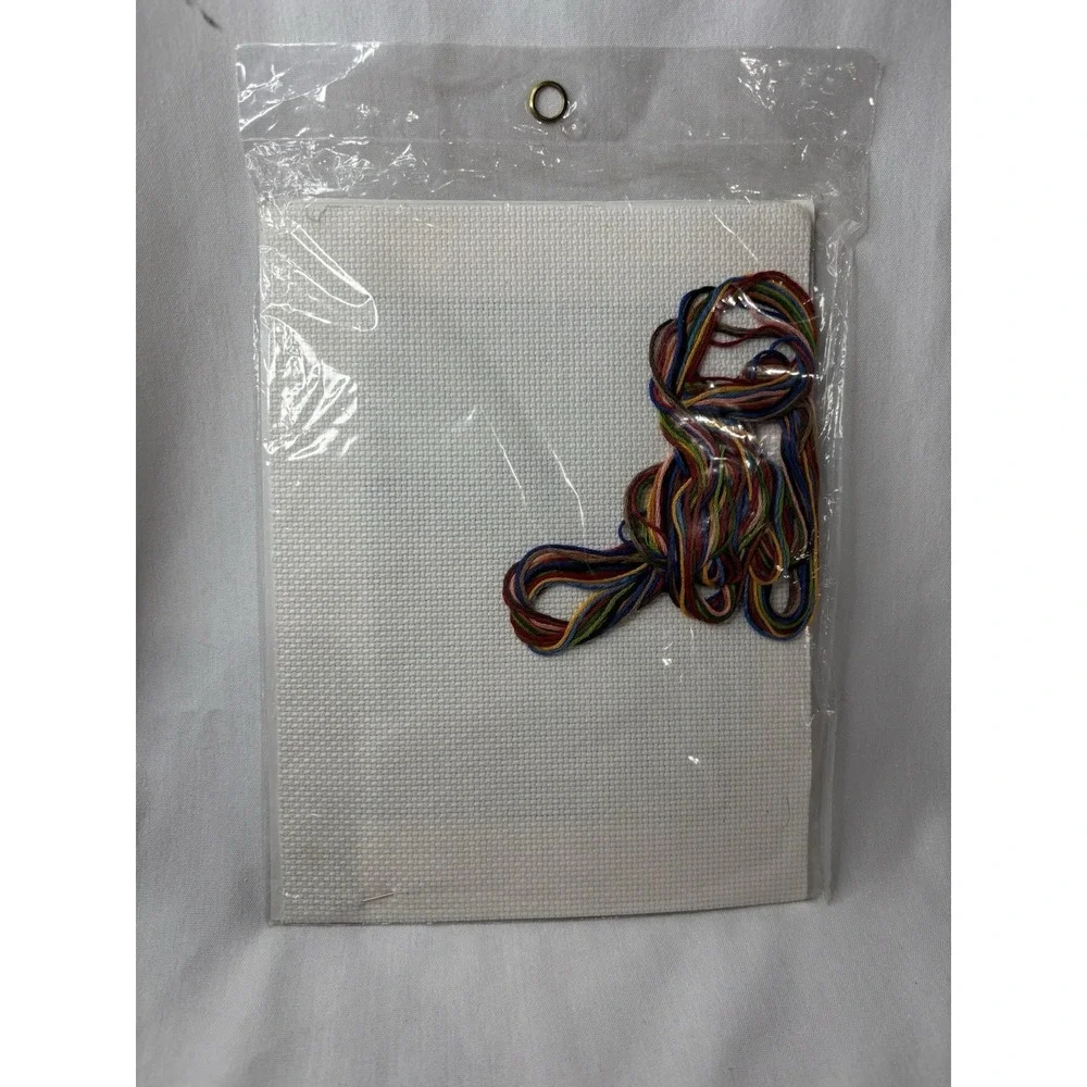 VTG‎ Needle Magic Counted Thread Cross Stitch Kit TREASURES Art. 803 5